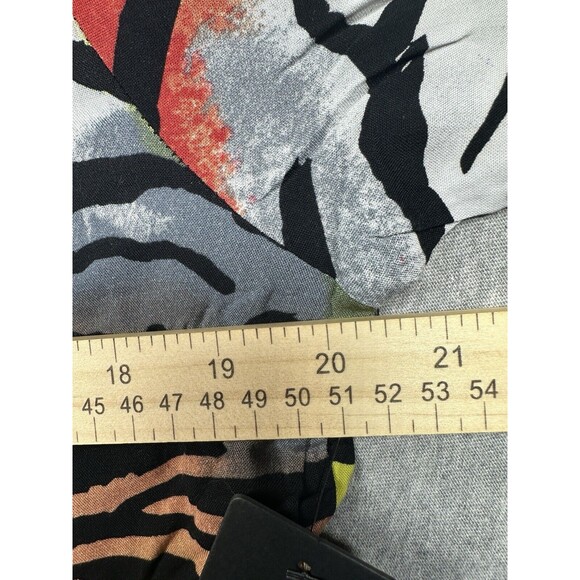 Ed Hardy Shirt Mens Medium Camp SS Tiger Stripe Print Button‎ Up Y2K NWT NEW - Picture 6 of 7